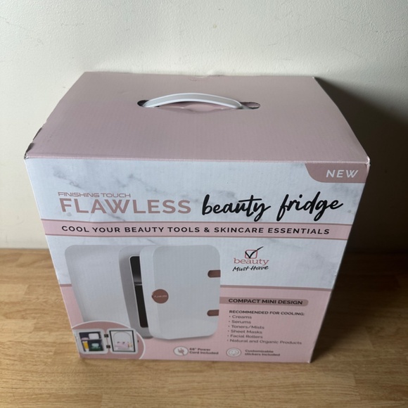 FINISHING TOUCH FLAWLESS BEAUTY MINI FRIDGE FOR SKINCARE & MAKEUP REFRIGERATOR - Picture 2 of 9